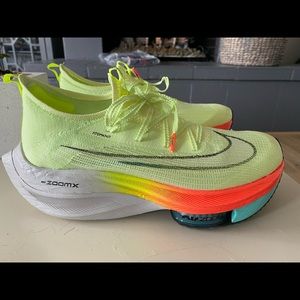 NIKE ZOOMX ALPHAFLY